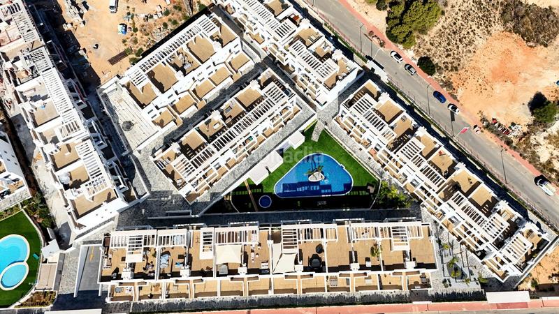 Foto 50e6fb2e-a54a-4621-9f87-902dc89119c2. Reihenhaus mit heizung pool in Los Balcones-Los Altos Torrevieja