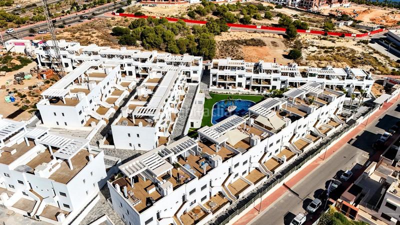 Foto ab894f43-58c2-48fb-bbb2-aa92ffc54884. Reihenhaus mit heizung pool in Los Balcones-Los Altos Torrevieja