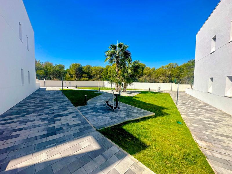 Foto ca612264-1220-4038-a6ef-e1ef7ea42cc6. Reihenhaus mit heizung pool in Los Balcones-Los Altos Torrevieja