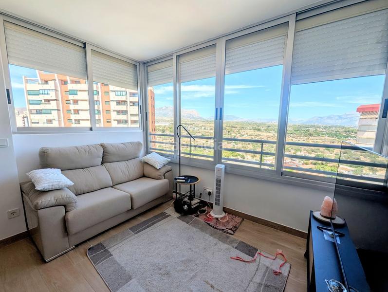 Foto 7d3689dd-5b96-4bb9-a25f-6e60c527e211. Etagenwohnung mit heizung parking pool in Rincón Bajo Benidorm