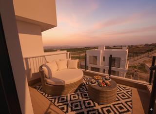 Reihenhaus  Antonio pedrera soler. Villa contemporánea con solárium panorámico y piscina privada en