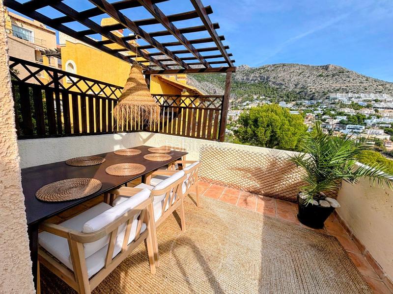 Foto 0bc845ec-367a-49d7-b80c-641bb85ebf9c. Dúplex duplex encantador mediterraneo y moderno en Altea