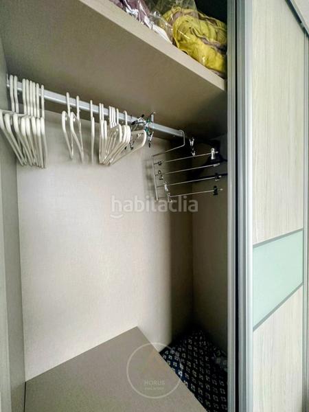 Foto 54a4340f-c89f-4c86-8263-6f10d9aa2dc3. Rent flat with parking pool in Playa Poniente Benidorm