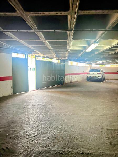 Foto cb8cf5db-ac5b-451f-bef1-520d8045080c. Rent flat with parking pool in Playa Poniente Benidorm