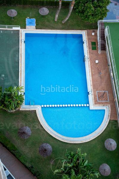 Foto d0619924-1ec1-416a-a848-5ffbd211f8e8. Rent flat with parking pool in Playa Poniente Benidorm