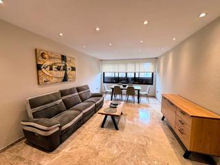 Piso  Avida del municipi, 12, juzgados - plaza de toros. Exclusiva vivienda en una de las zonas residenciales más aprecia