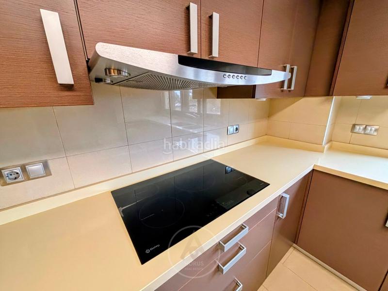 Foto 624e4a34-e1c7-4e20-bc2e-52aa637a4a15. Pis amb calefacció aparcament piscina a Juzgados - Plaza de Toros Benidorm