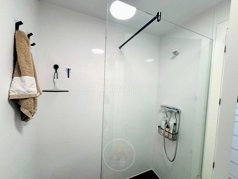 Foto 4c57b079-bbf5-4fc4-9cec-2a8206fef6ad. Rent flat with heating pool in Colonia Madrid Benidorm