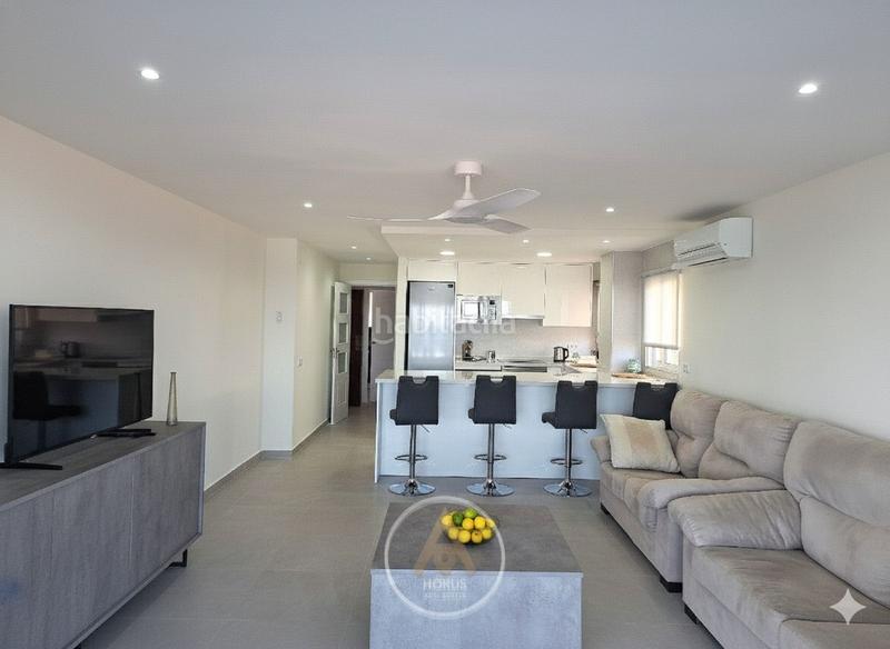 Foto b7240a1a-a960-4cca-a4a5-0c8d2474fbf4. Lloguer pis amb calefacció aparcament a Playa Levante Benidorm