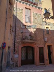 Country house in Carrer fra mag catal 24. Casa adossada amb encant a montblanc!
