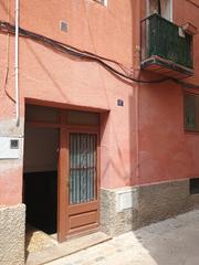 Masía  Carrer de alenyà 17. **finca rústica en venda a montblanc - una joia històrica al cor