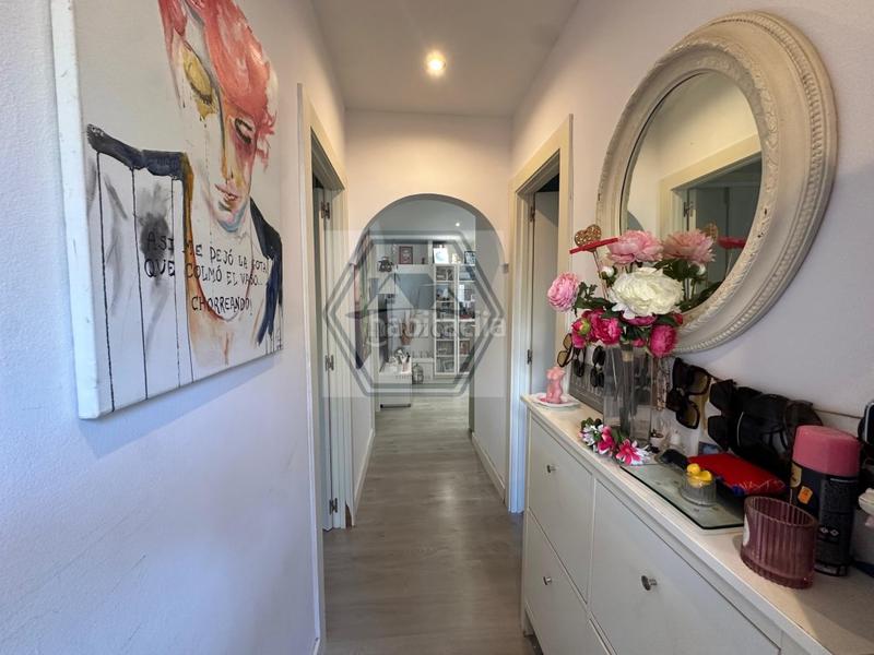 Foto 2c1ba8a5-e827-4a74-b13f-3ddaf433f861. Pis amb aparcament piscina a Nueva Andalucía centro Marbella