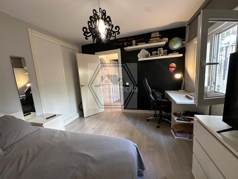 Foto 36cd83f3-e744-4f8b-ac90-45668f1b6ee8. Pis amb aparcament piscina a Nueva Andalucía centro Marbella