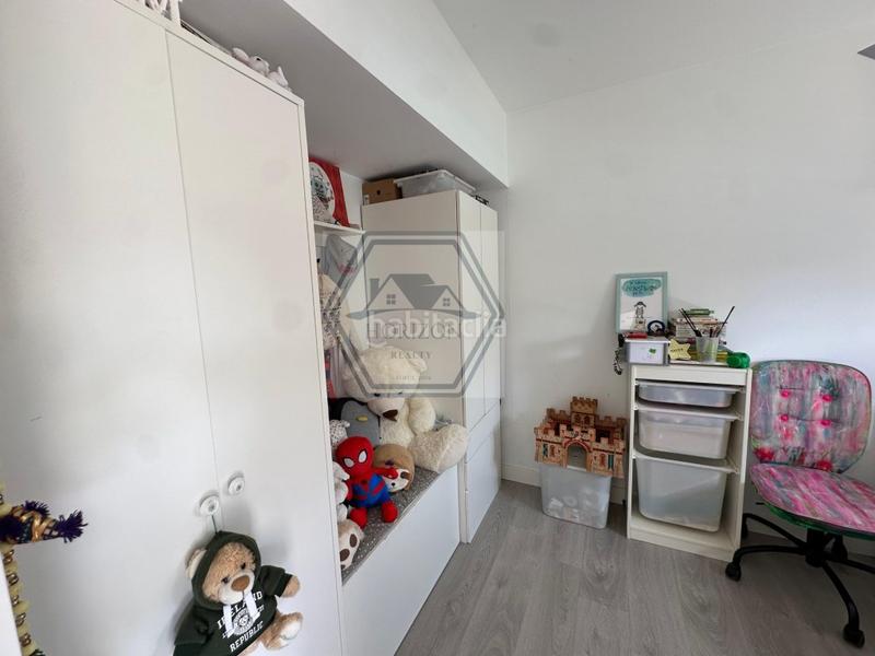 Foto a02c628c-7c3f-4ef9-b67a-91fb5f0e8bec. Pis amb aparcament piscina a Nueva Andalucía centro Marbella