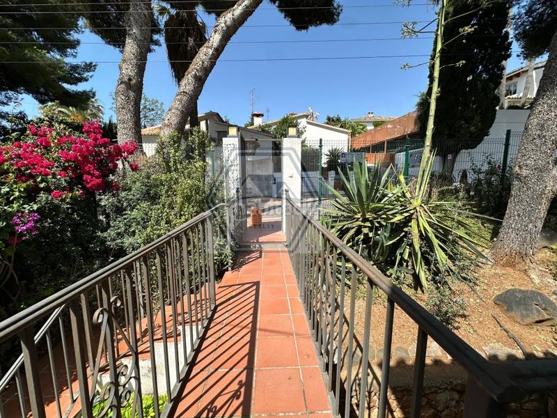 Foto faf7e413-6142-4efd-b482-cf5356797bf5. Pis amb aparcament piscina a Nueva Andalucía centro Marbella