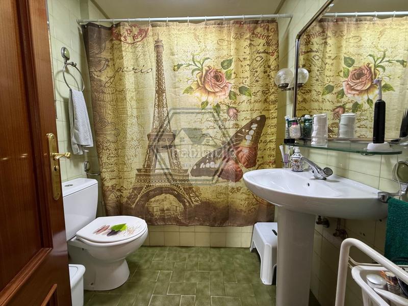 Foto f5b3de00-302e-4b4c-b42a-306d2ae244df. Pis amb aparcament a Zona Miraflores Marbella