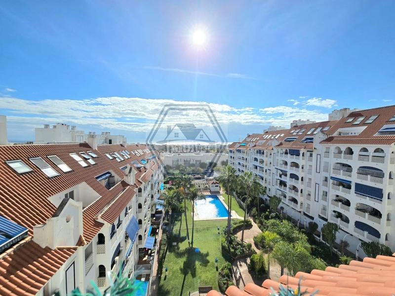 Foto 497948ca-abb8-4dca-9c11-8f619077c369. Appartamento con parcheggio in San Pedro de Alcántara Pueblo Marbella