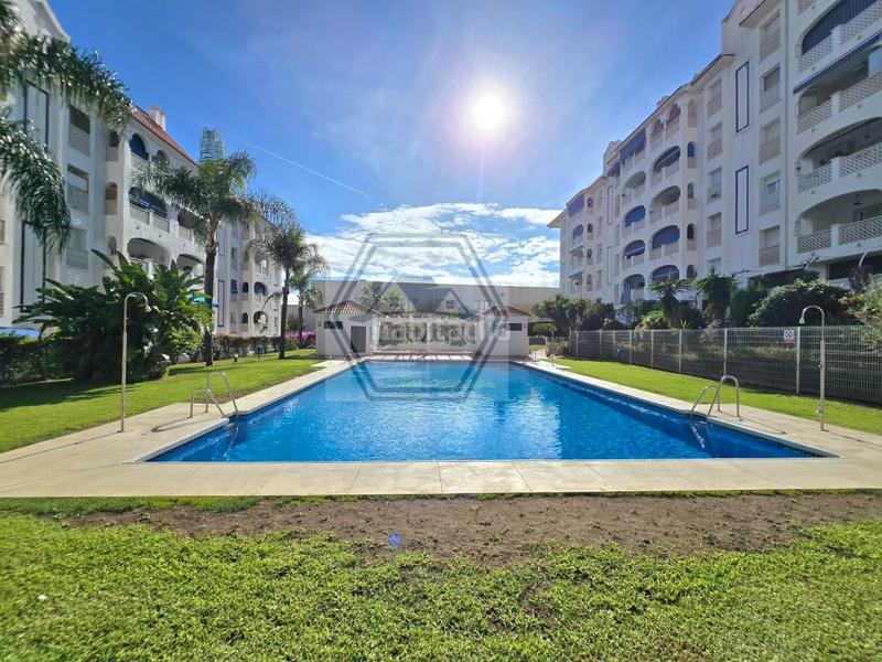 Foto deb32c4b-5ede-4fad-aaec-cf5f917544d1. Appartamento con parcheggio in San Pedro de Alcántara Pueblo Marbella