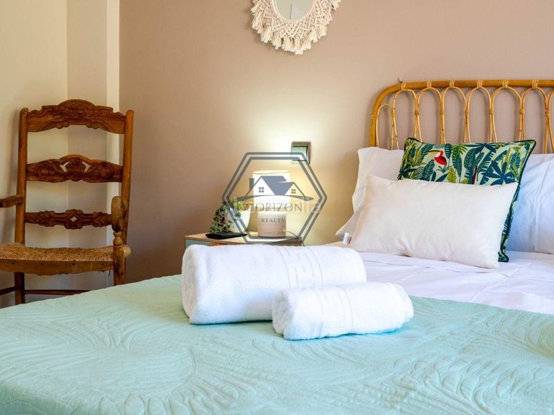 Foto 730ad8d1-8ca2-4537-aea4-510c337a7d74. Xalet amb aparcament piscina a Bello Horizonte - Lindasol Marbella
