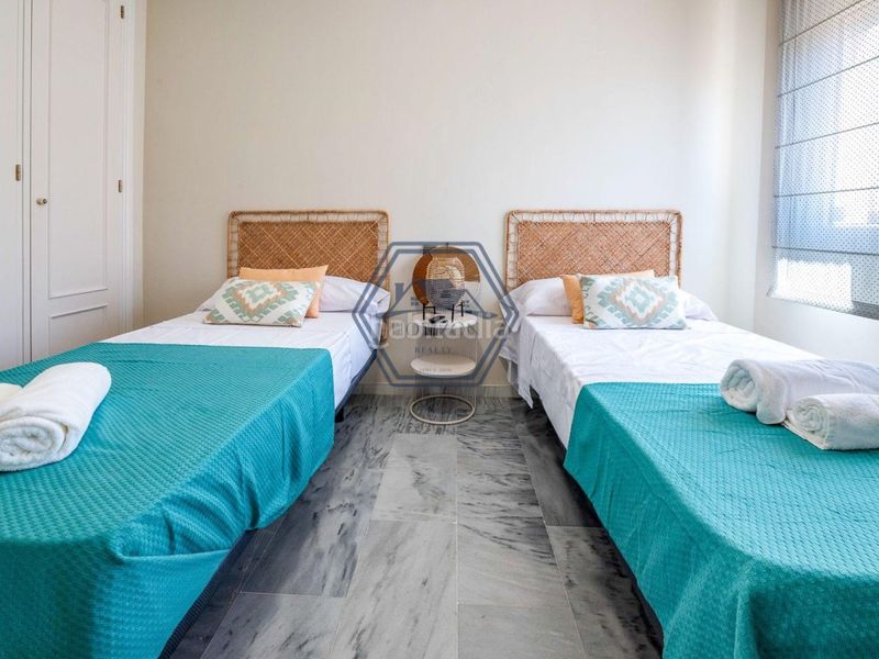 Foto 9b2e4818-b755-4812-b26c-303b1dfae810. Xalet amb aparcament piscina a Bello Horizonte - Lindasol Marbella