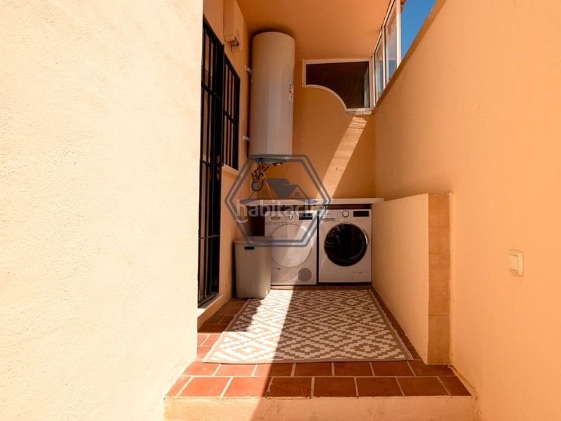 Foto ef12c18f-78c5-4514-9689-8f6ee2928b31. Xalet amb aparcament piscina a Bello Horizonte - Lindasol Marbella