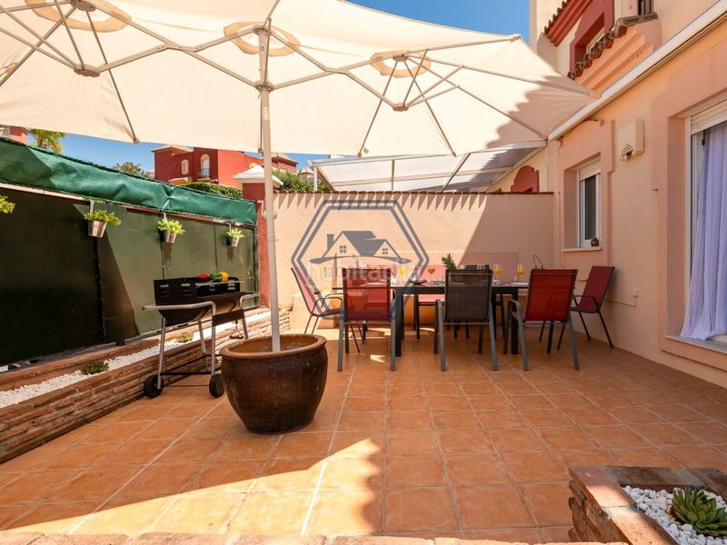 Foto f1c429ae-adb9-478d-8fd1-b7065009e8ba. Xalet amb aparcament piscina a Bello Horizonte - Lindasol Marbella