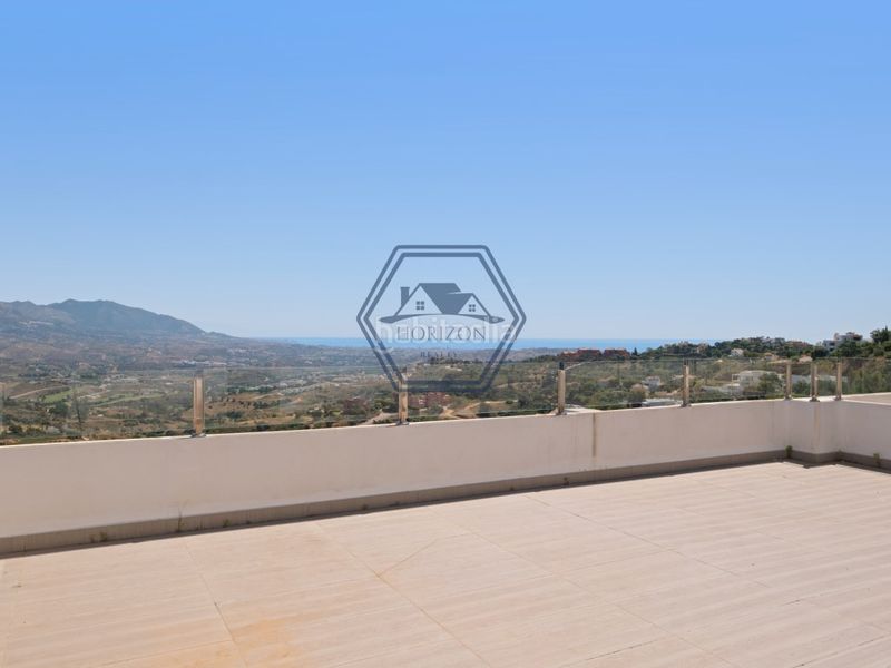 Foto 367c24e2-3027-43a5-b524-8ebc28812205. Casa amb aparcament a La Mairena Ojén