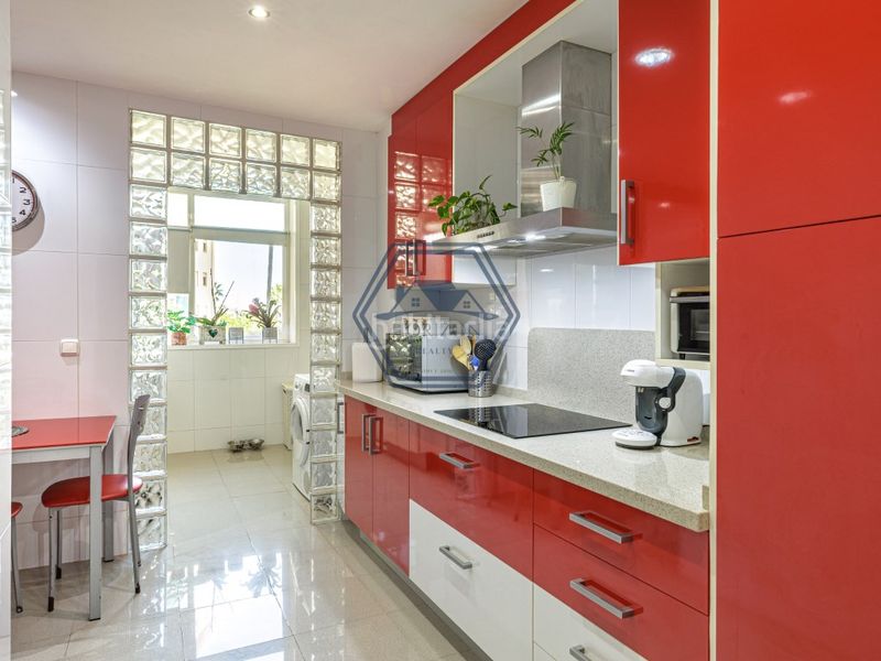 Foto 6992144e-5e05-4350-a54e-a6d377bc0bb0. Pis a Zona Miraflores Marbella