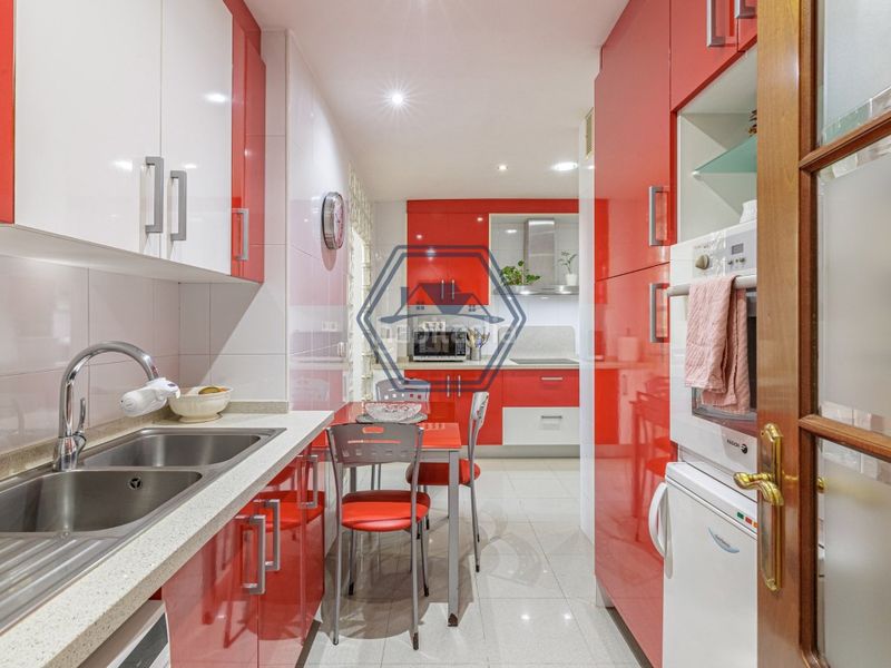 Foto f33e7f44-3bd0-4fd7-8037-4268f4d40710. Pis a Zona Miraflores Marbella