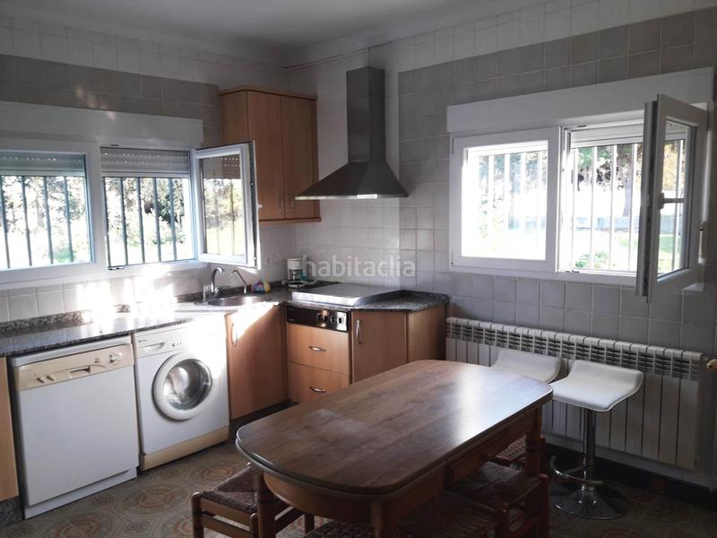 Foto 679fba4e-d9a7-4290-9401-0dc9e5c987fd. Chalet with parking in Las Lagunas - Campano Chiclana de la Frontera