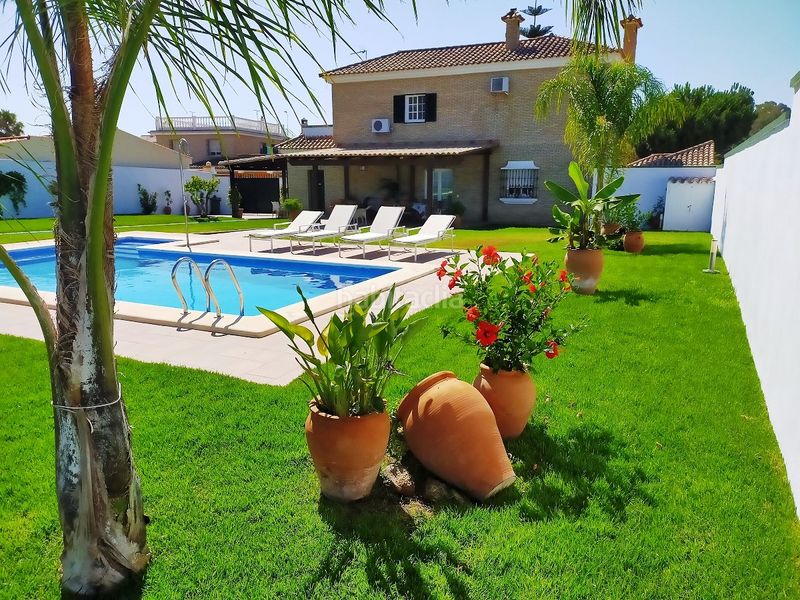 Foto f1e8ab40-532c-4b40-8be2-c1b662c5e69f. Chalet avec cheminée parking piscine dans Pago Alhaja Puerto de Santa María (El)