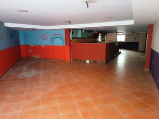 Local Comercial en Plaza de Toros - Ayuntamiento. Local comercial