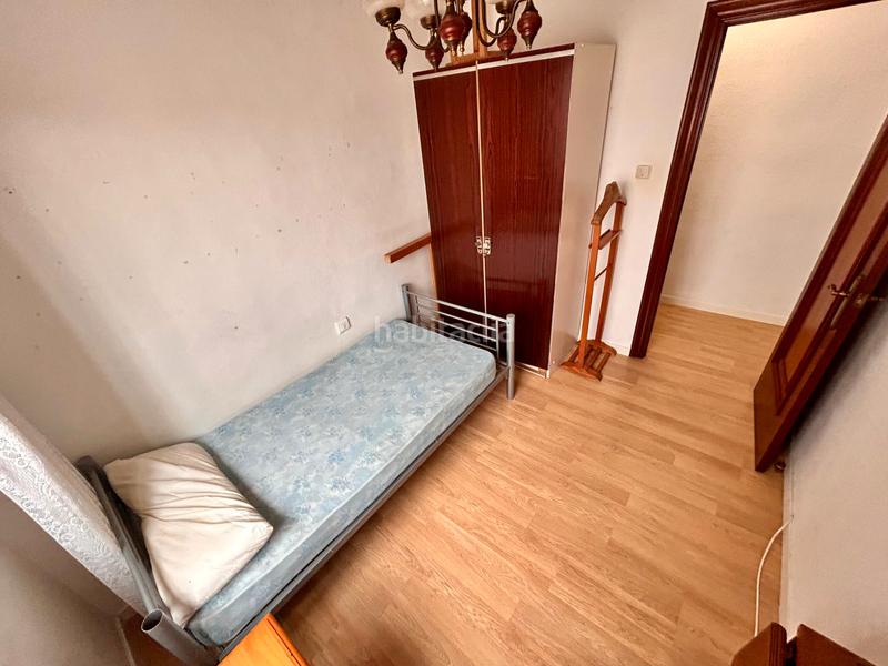 Foto 360b0595-d7b1-45ff-8b08-e3c41395a3ff. Piso en calle san lorenzo 27 piso en venta en cl san lorenzo en Alicante
