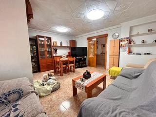 Etagenwohnung  Calle virgen de áfrica. Piso en florida alta
