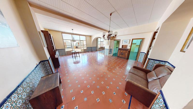 Foto 779f4698-0bfa-47af-8cb7-d26b371e2bdc. Casa amb xemeneia calefacció a Eixample Alcoi