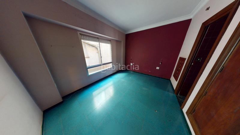 Foto a55ba7b7-fa63-432a-b88c-ff6b4585327e. Casa amb xemeneia calefacció a Eixample Alcoi