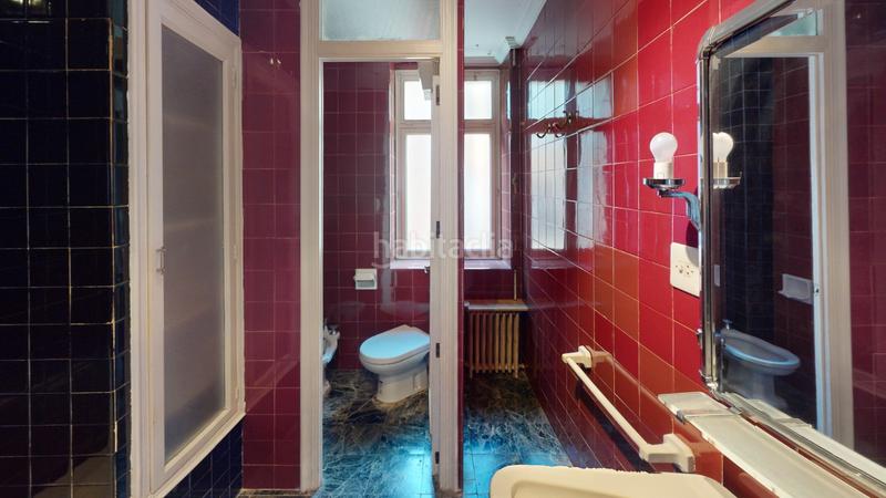 Foto cbc65718-4e10-4dd7-aef6-f73f74fd9697. Casa amb xemeneia calefacció a Eixample Alcoi