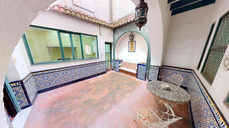 Foto eb6e3182-2353-402b-8760-5be9916c4e8e. Casa amb xemeneia calefacció a Eixample Alcoi