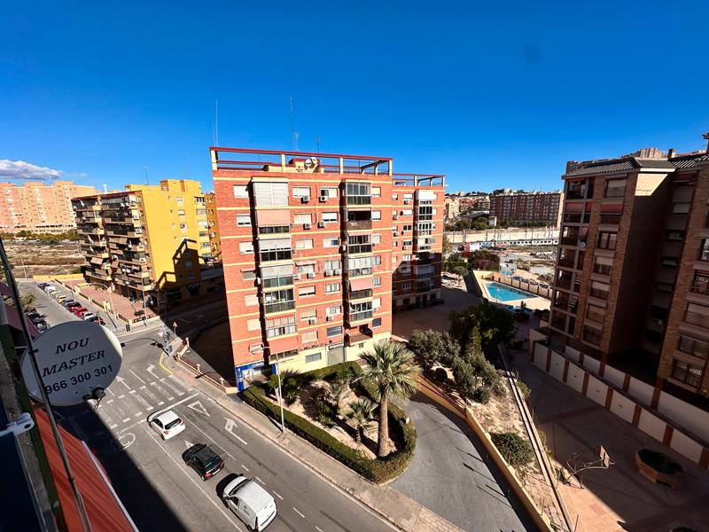 Foto 573a8db0-c99a-4a5e-ae6b-5c22ec7cd85a. Appartement avec chauffage dans San Fernando - Princesa Mercedes Alicante