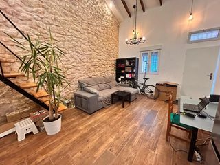 Casa  Carrer antares. Casa totalmente reformada en la florida