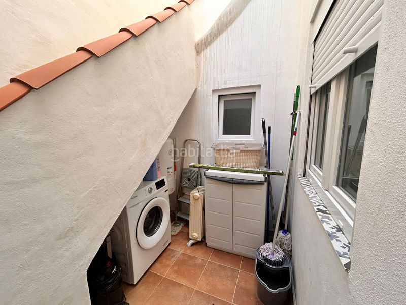 Foto e90cca18-8288-4ba5-9990-35c3c1c0f7dd. Casa amb calefacció a Florida Alta Alicante