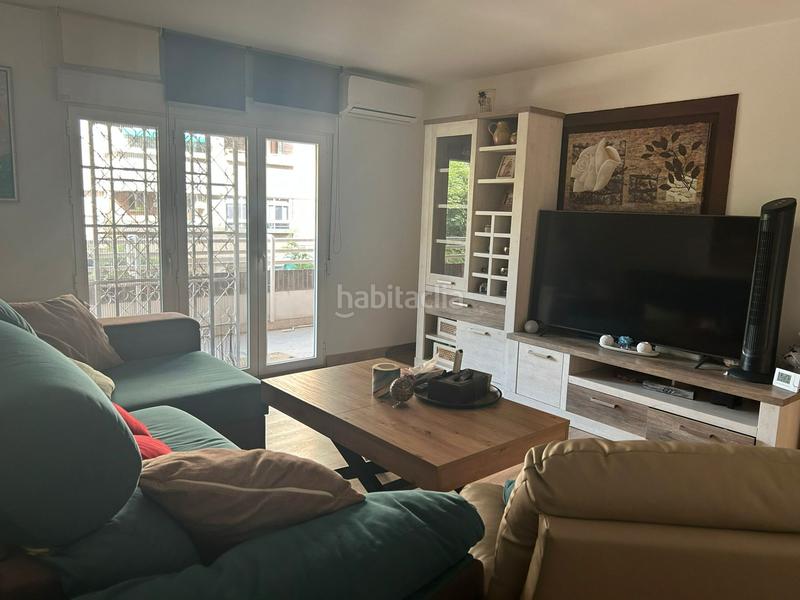 Foto 8adf2741-2861-4bf5-8eb8-f57cf7cdb24f. Location appartement dans calle profesor agustín escribano 8 dans Granada
