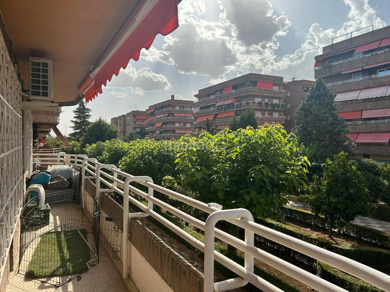 Foto 8c6ee9d9-d45f-450c-893e-6c20df62d26d. Location appartement dans calle profesor agustín escribano 8 dans Granada