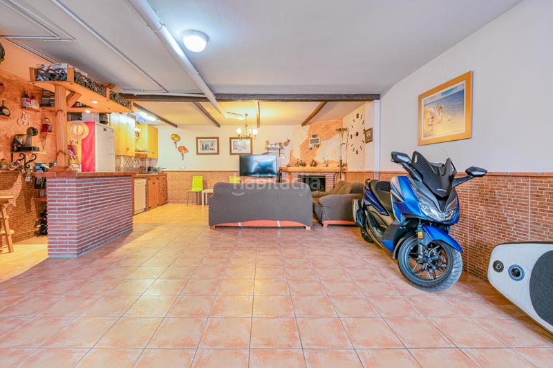 Foto 5aa00372-19ec-4183-a9e1-1ef11d84923e. Maison jumelée avec cheminée chauffage parking dans Armilla