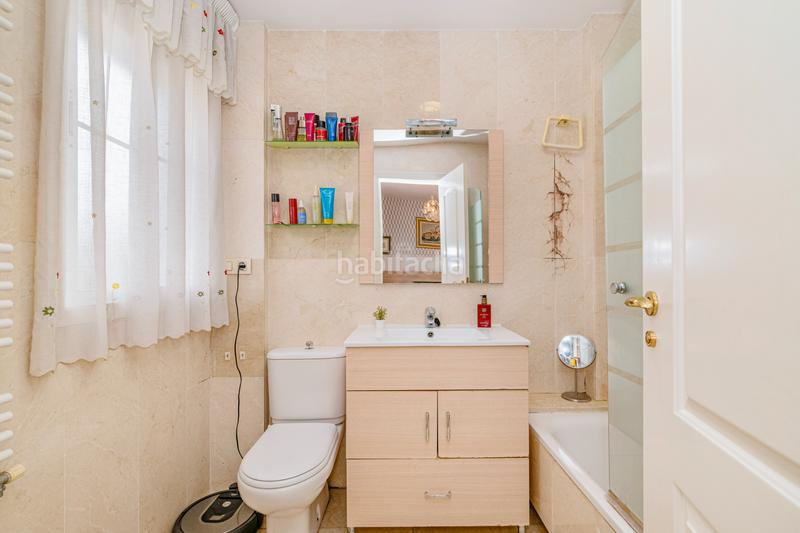 Foto 4f30f62d-3211-4b2b-9aeb-4ee2a81a07d5. Semi detached house with fireplace heating parking in Armilla