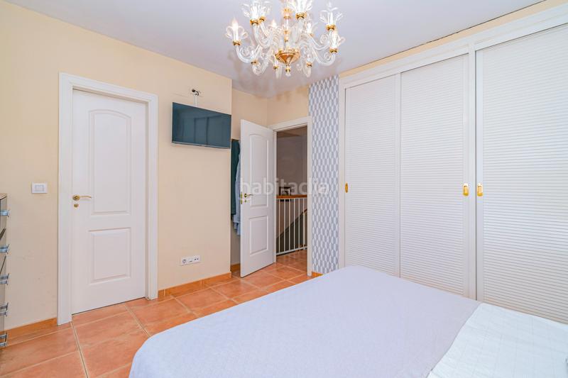 Foto 9af04fa4-2f59-471b-a48a-ea6d42b5bb23. Semi detached house with fireplace heating parking in Armilla