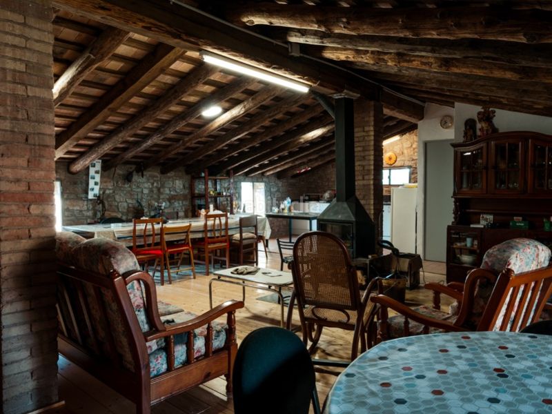 Foto a0dce31a-1924-40ba-b3b9-8109d4865ac6. Masia a Moià