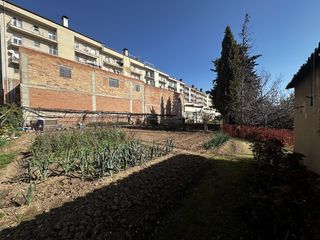 Terreno residencial en Calle Lluis Millet 50