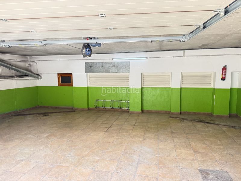 Foto 8f3d808f-c562-4095-b047-344e76864d7e. Casa amb aparcament a Avià