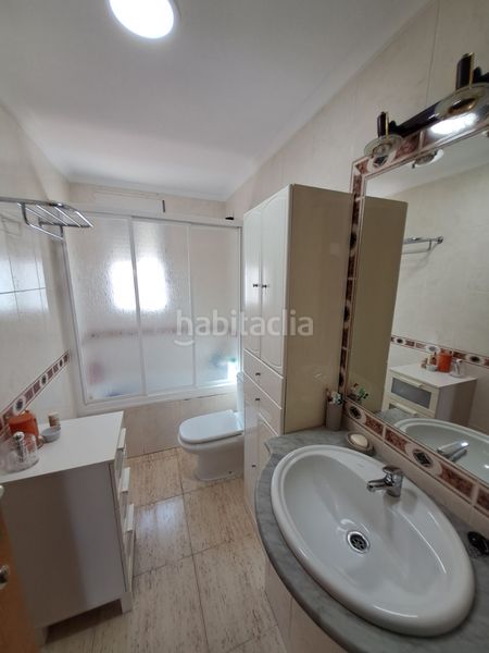 Foto 3bbf2c28-8829-41b3-9d0c-8ee5bde0fdf8. Casa adosada triplex en las villas, torre horadada, 4 habitaciones en Pilar de la Horadada